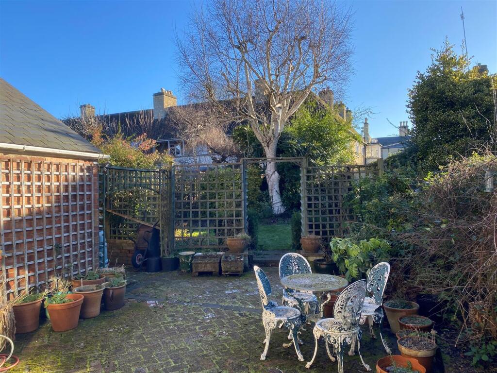 Garden Jan 4.jpg