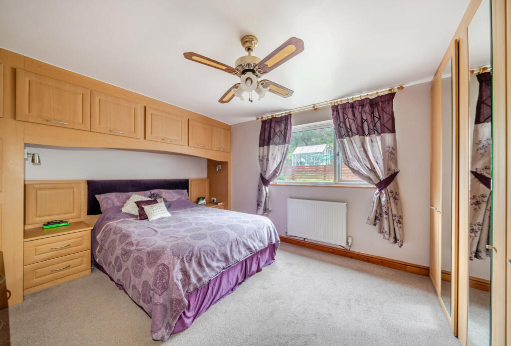 1386200-21-693178...