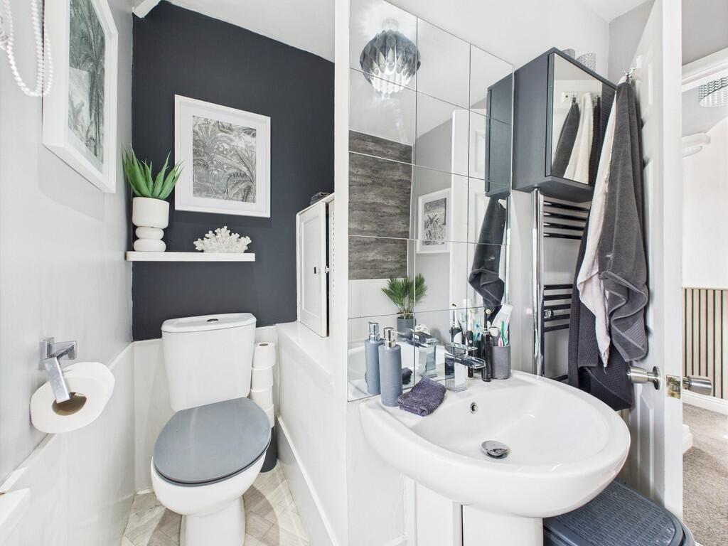 CAM03974G0-PR0191...