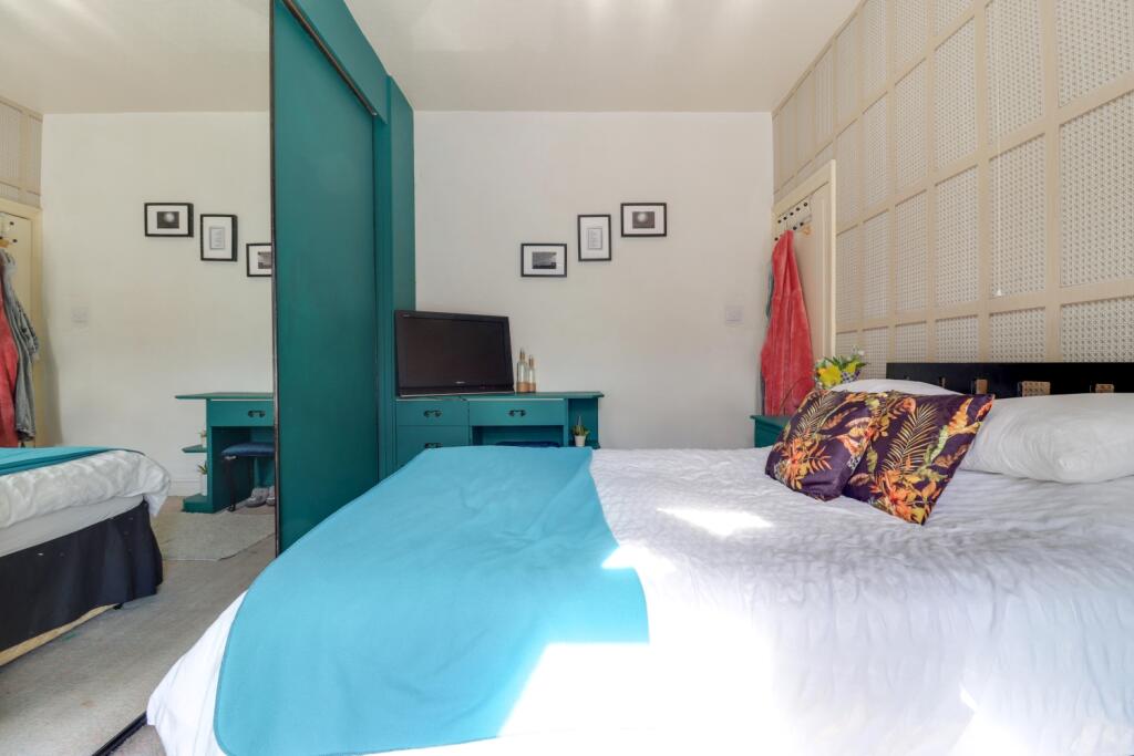 IMG_7717-IMG_7719