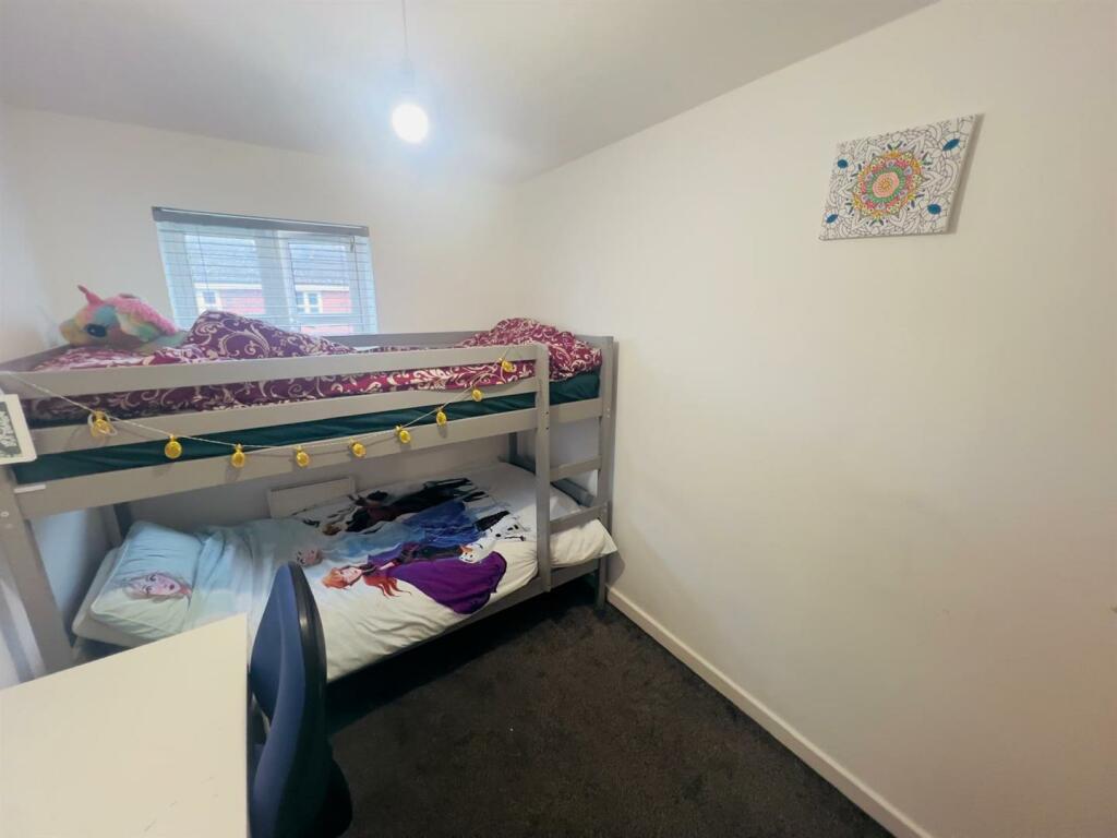 WhatsApp Image 2024-11-04 at 14.49.13 (9).jpeg