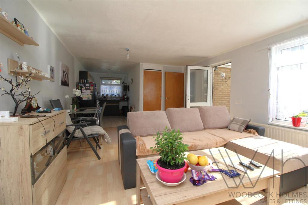 living room 2 _1.JPG