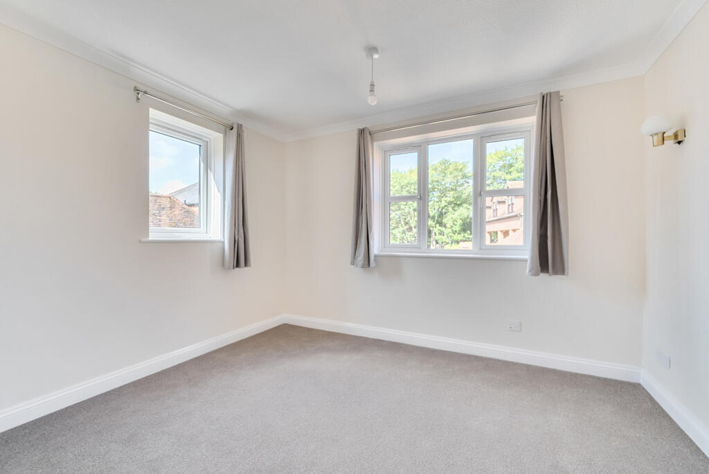 1324275-3-687e040...