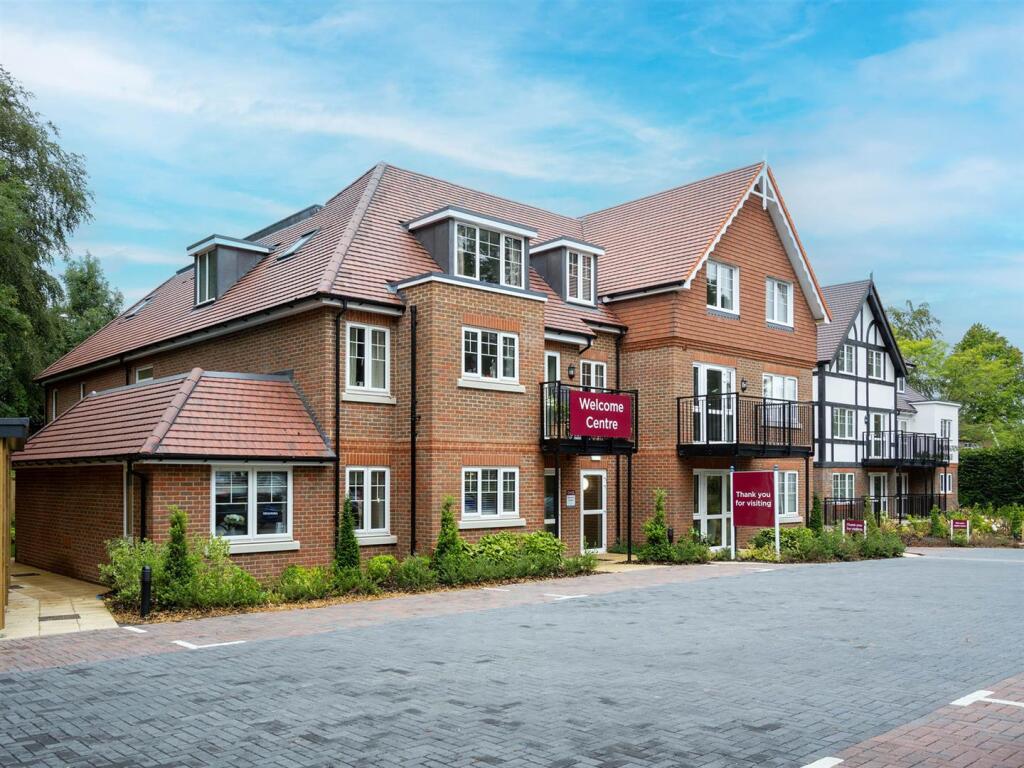 Charrington Lodge.jpg