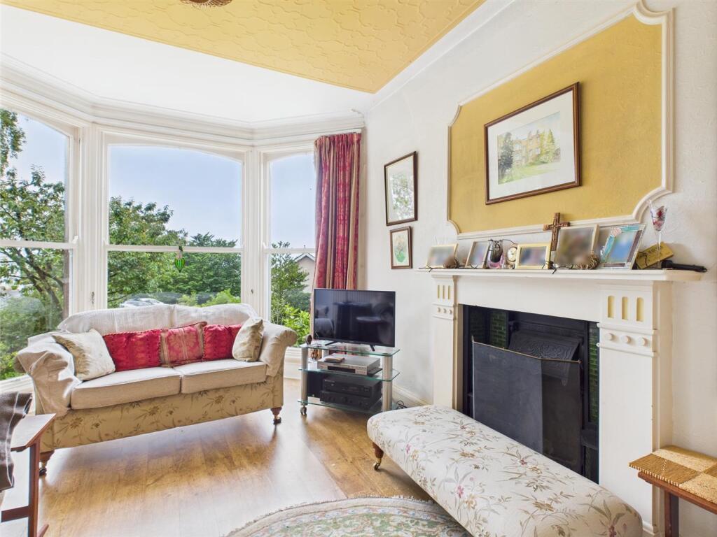 Open Plan Lounge And Dining Room