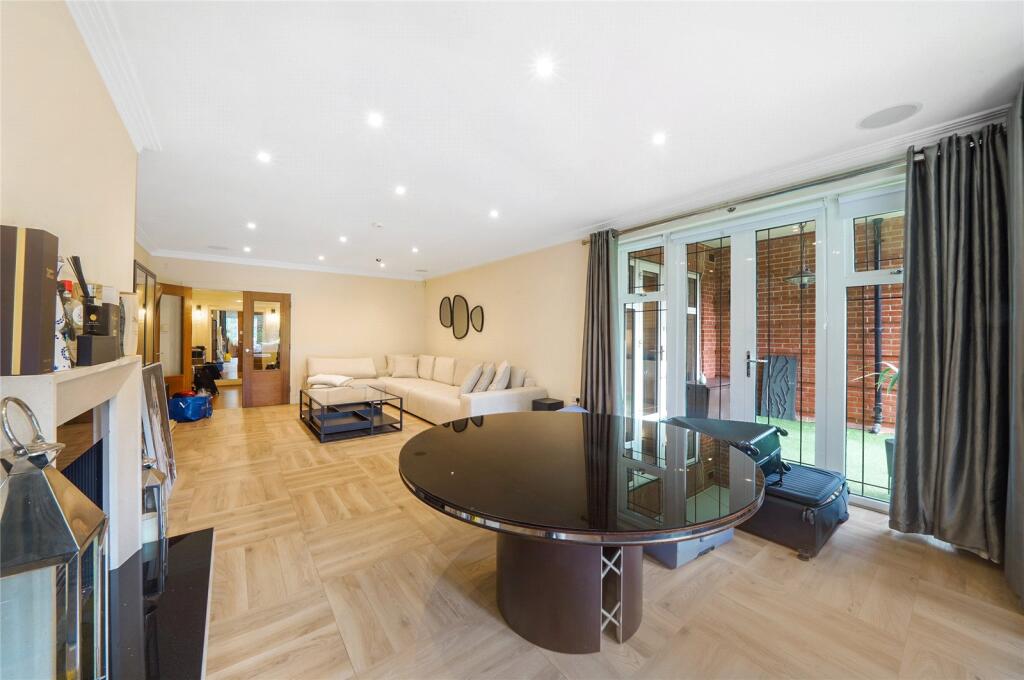 Reception Room