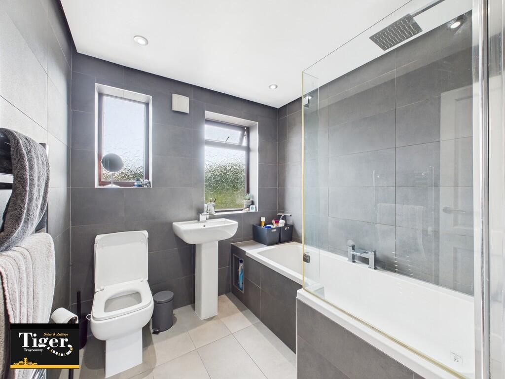 CAM03440G0-PR0333...