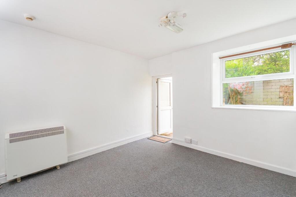 DAORSEKULTSA36FG - Bedroom D.jpg