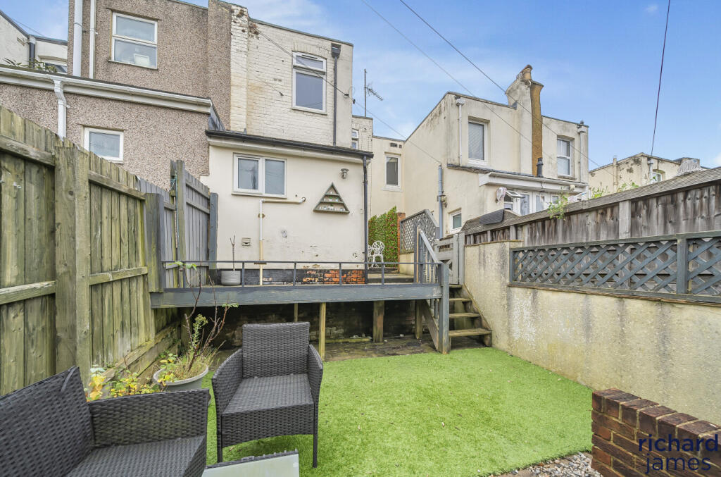 7caea7b2-b1ce-477...