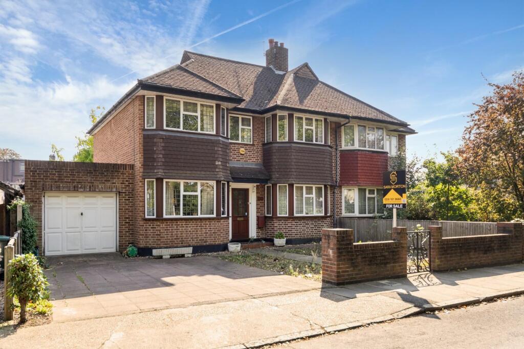 Chertsey Road 446 (03 of 27).jpg