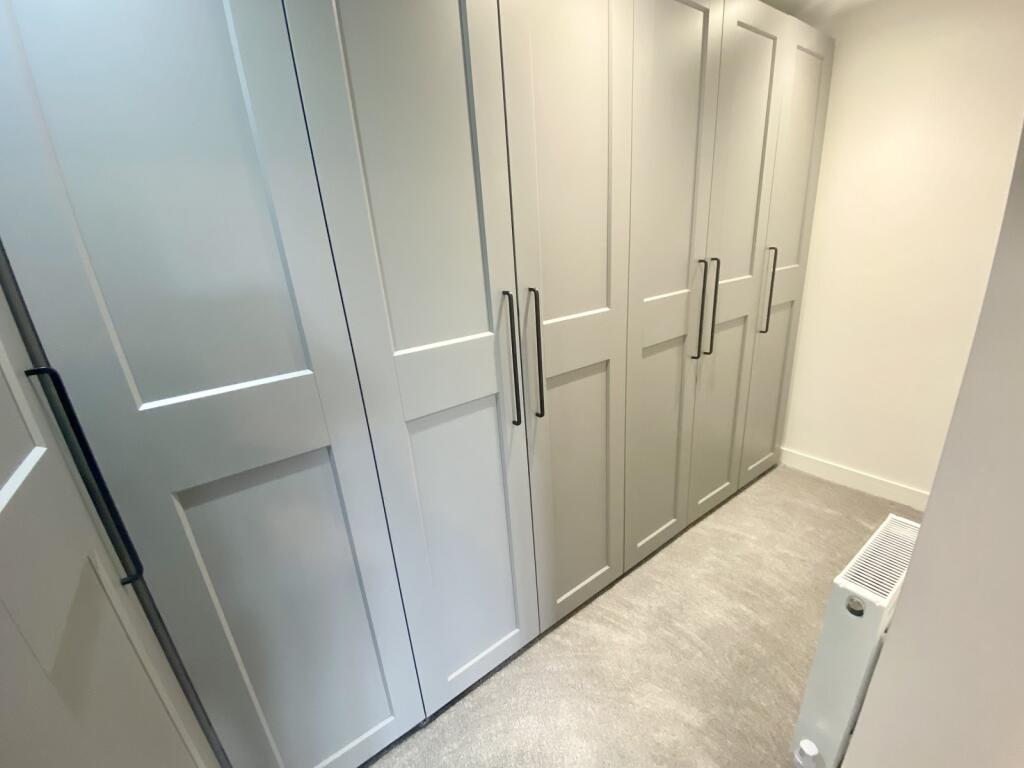 Walk in wardrobe