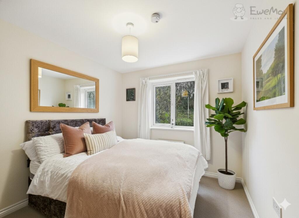 EWEMOVE SOUTH MOLTON - BEDROOM 3