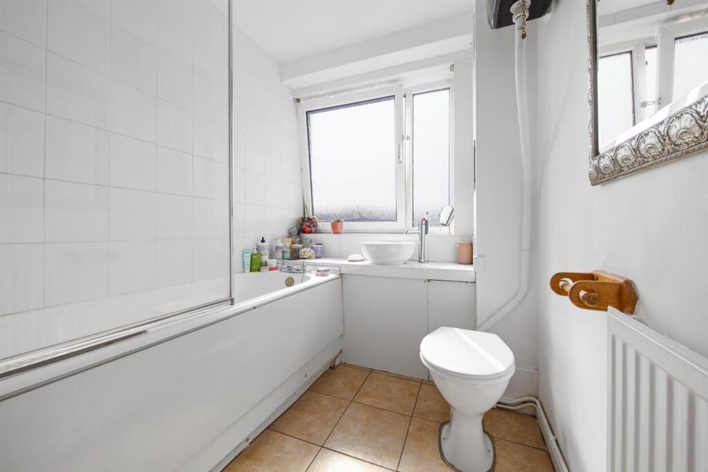 Somerford Grove, N16