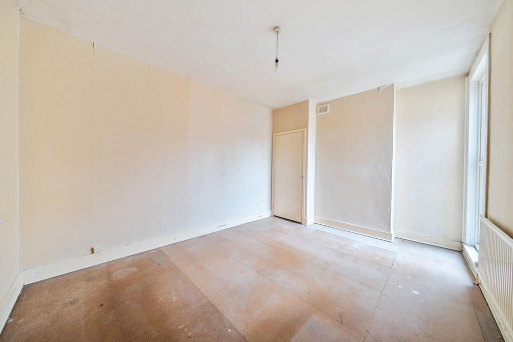 1371414-17-68f25a...