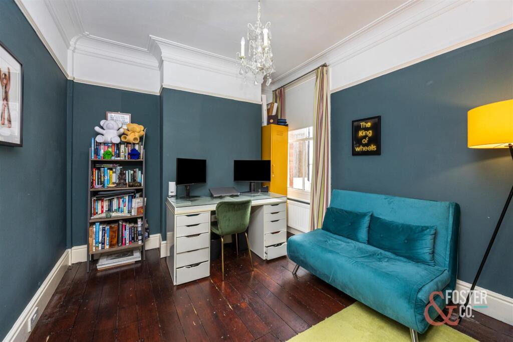 Tivoli Crescent, 19-007.JPG