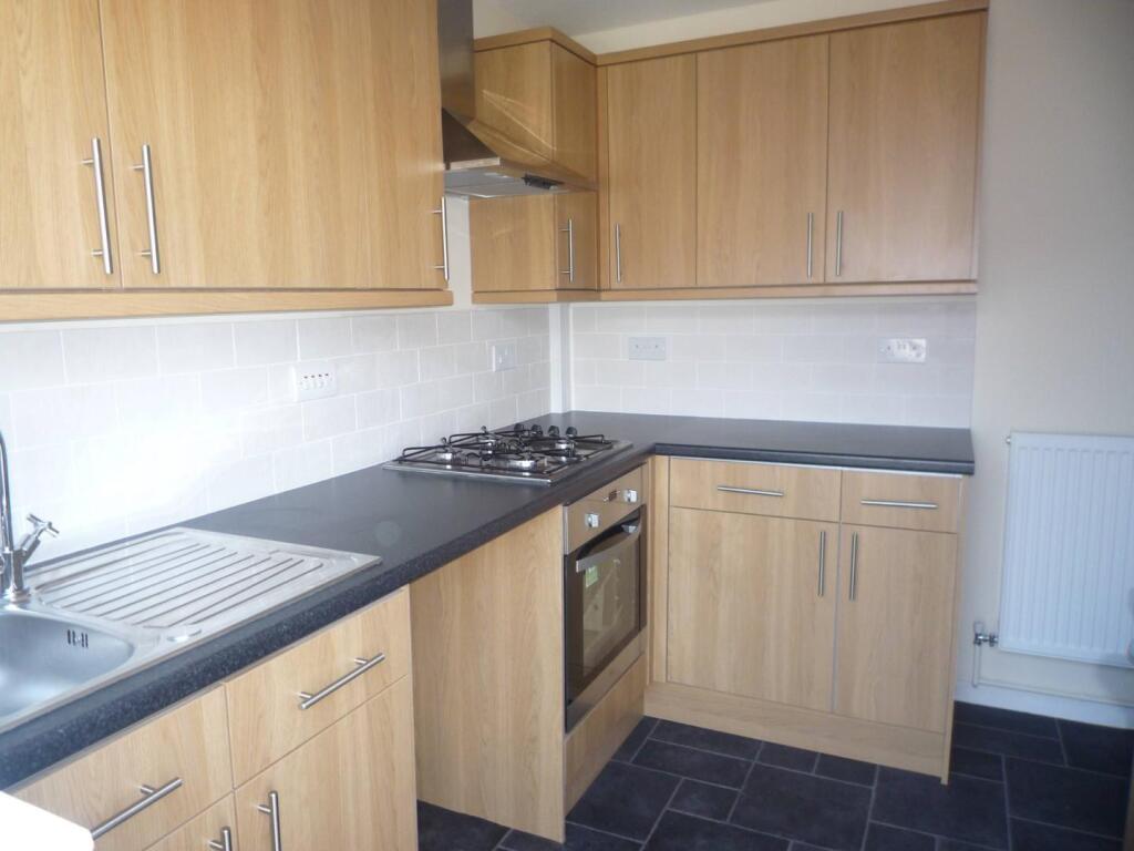 30 The Laurels Kitchen.jpg