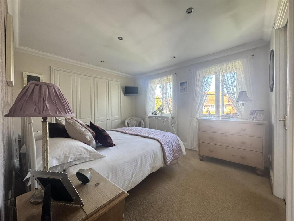 wj3ndw_xXEaSesxe_z4U