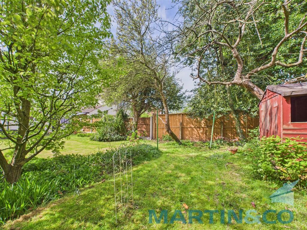 CAM01870G0-PR0163...