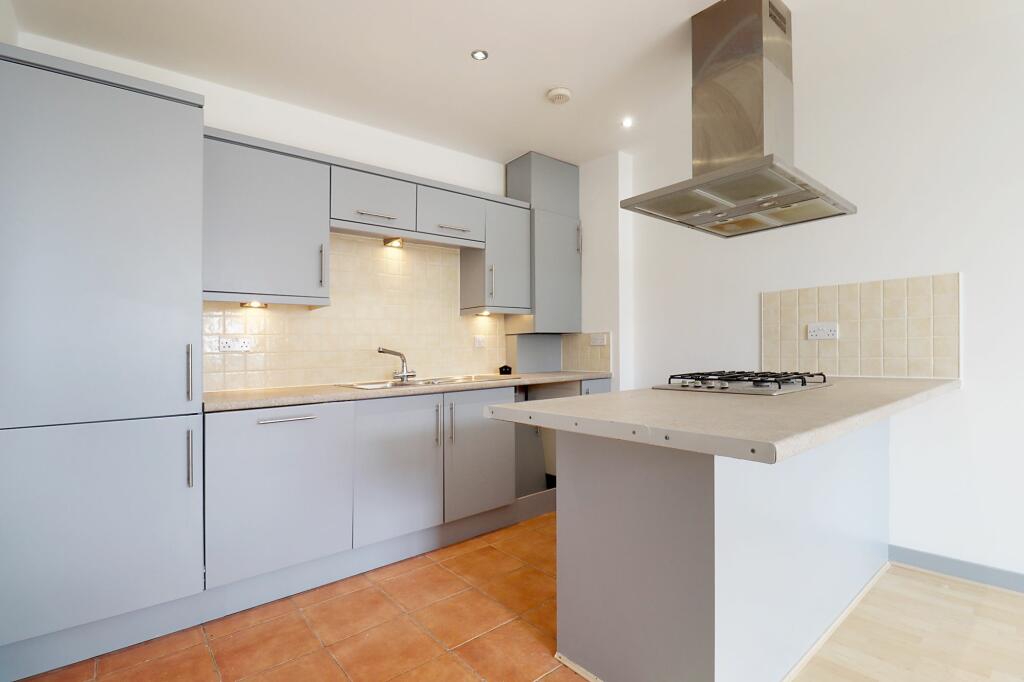 Open-plan Kitchen