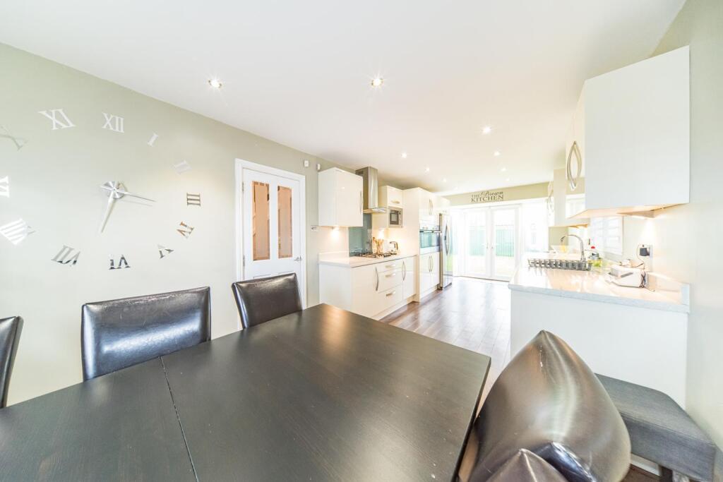 7 beech meadows new dining kitchen.jpg