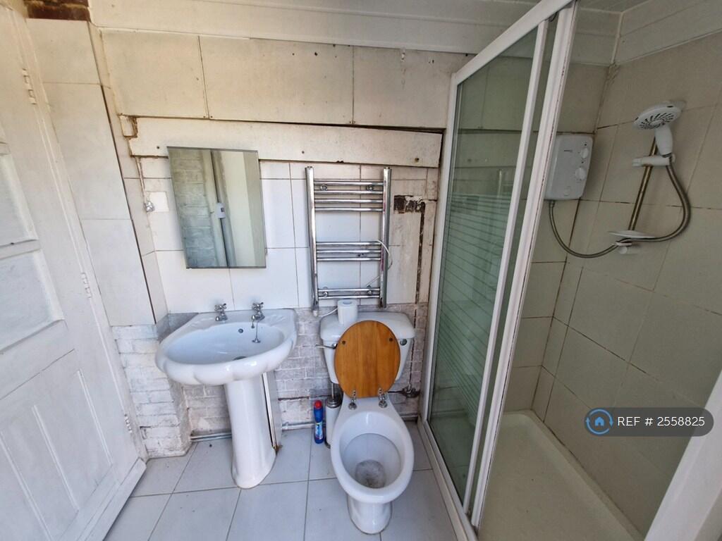 Downstairs Bathroom