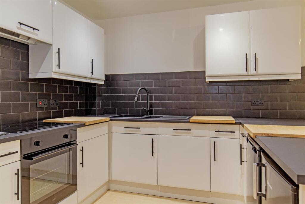 Kitchen-2.jpg