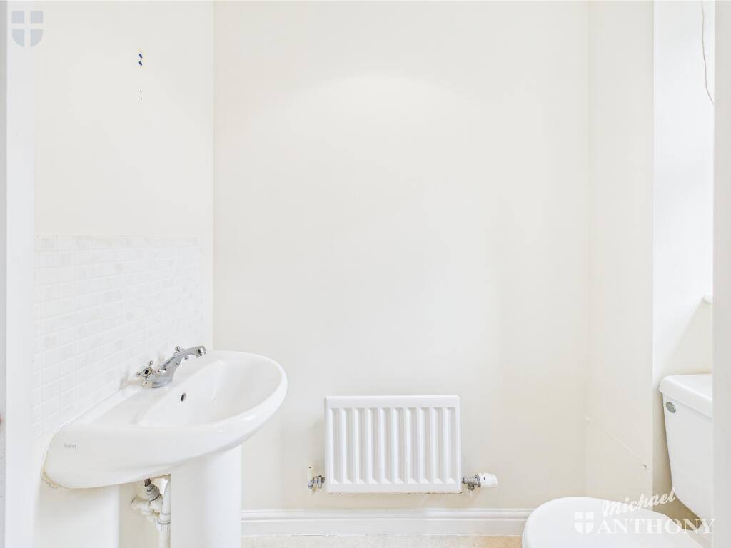 CAM03852G0-PR0293-STILL011