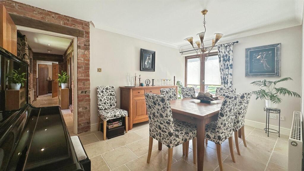 647fa2c3--4DFA-B73C-4CB14FDFC968-40577-00000CE40F8