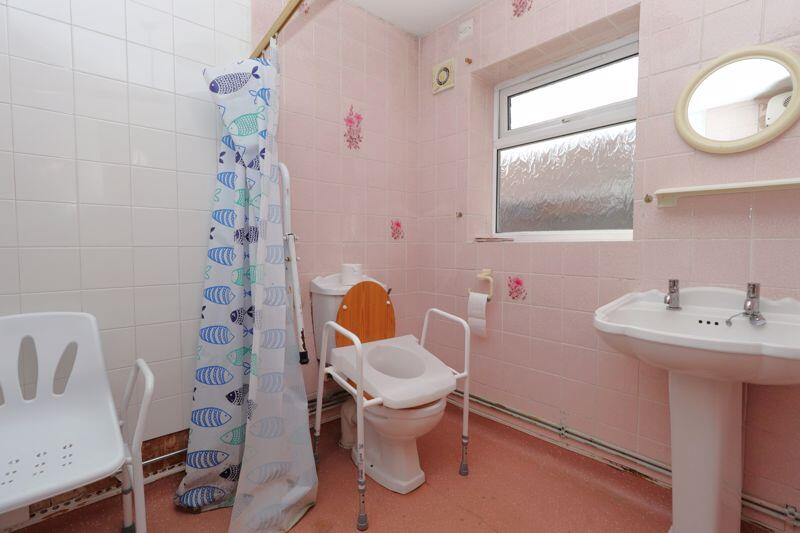 Ground Floor Wetroom