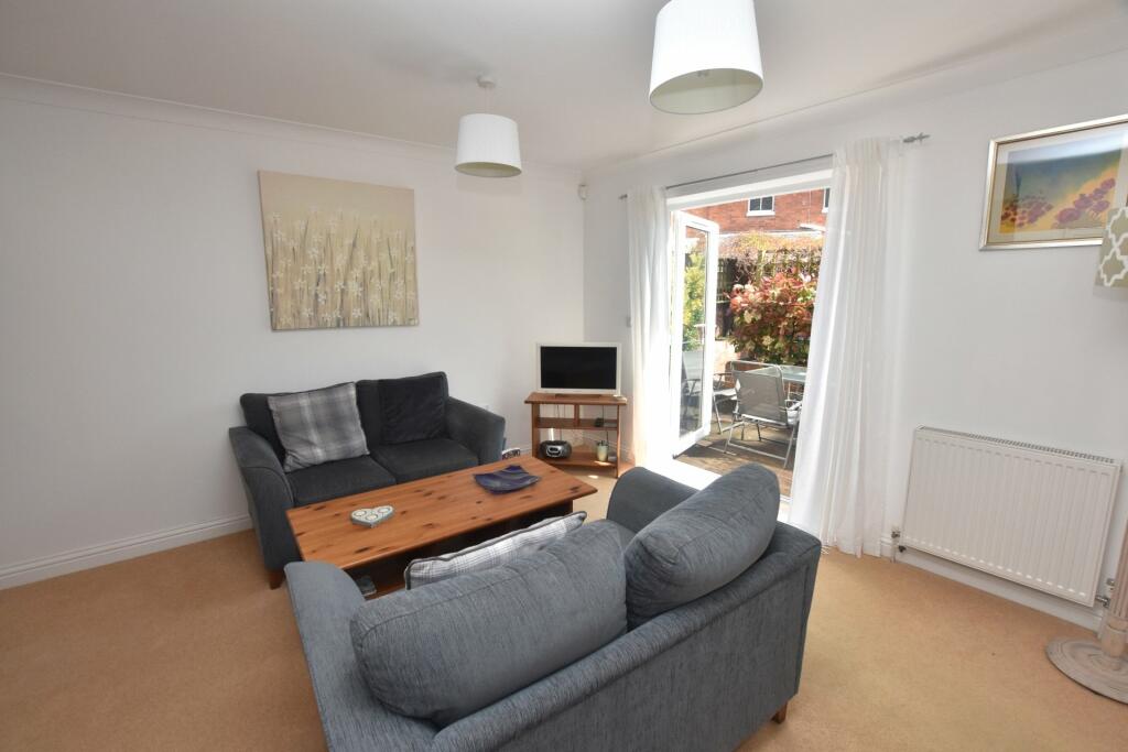 Lounge/Patio Doors