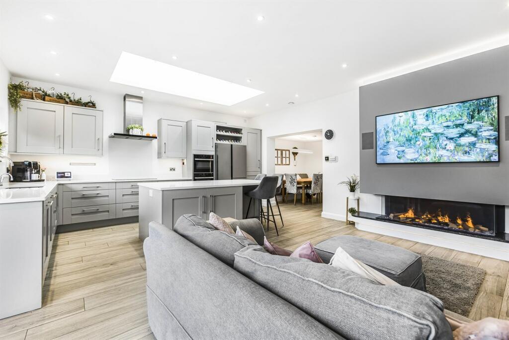 Kitchen/Breakfast/Li