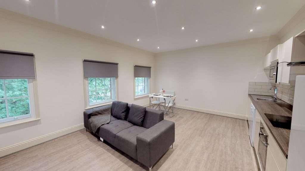 Flat_7_8_St_James_Row