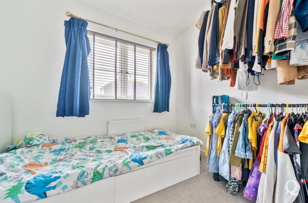 b45796f8-4edc-4d6...