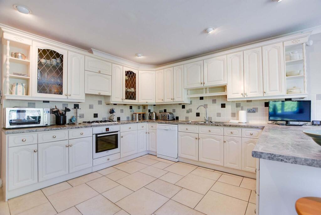 Fitted Kitchen Dining Room