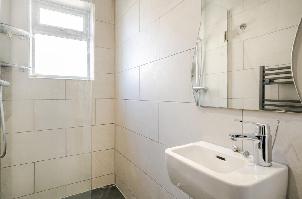 1343263-5-68b5a9d...