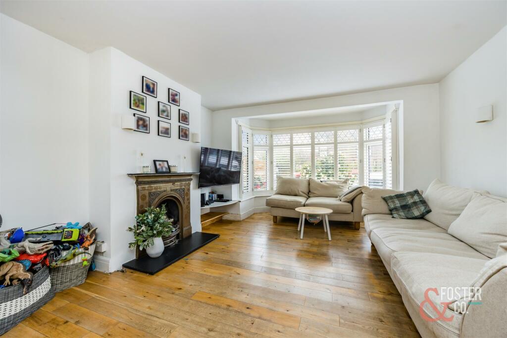 Kenton Road, 8-11.JPG