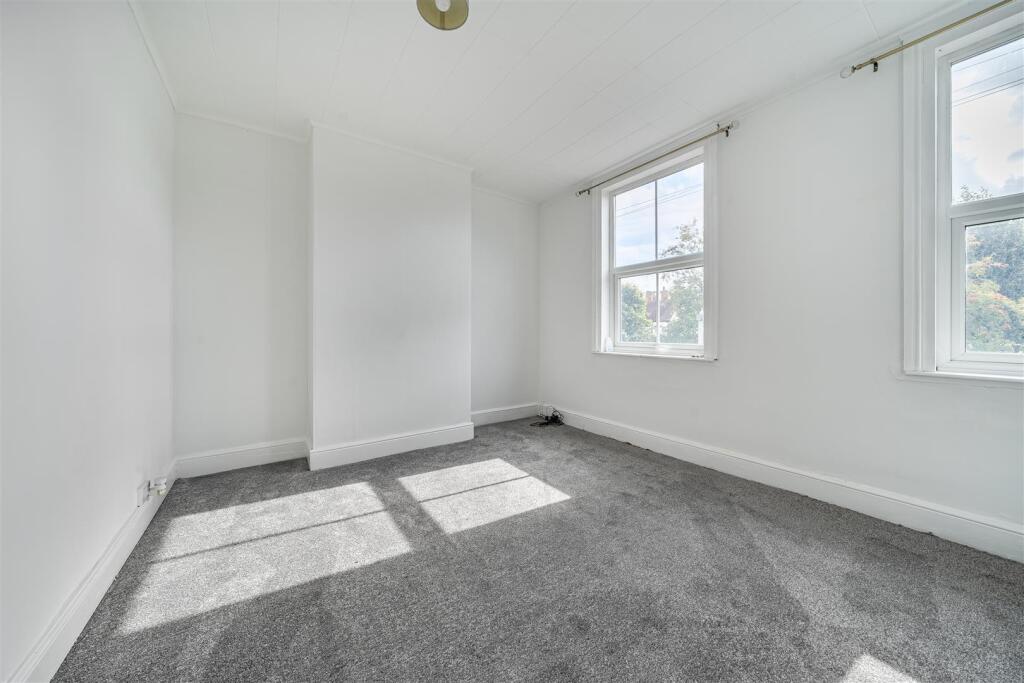 45 Grove Road, Atherstone