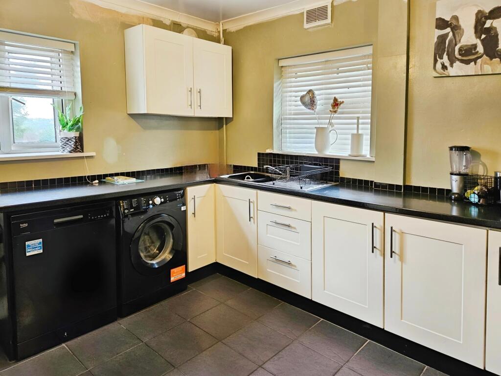 Fitted Kitchen