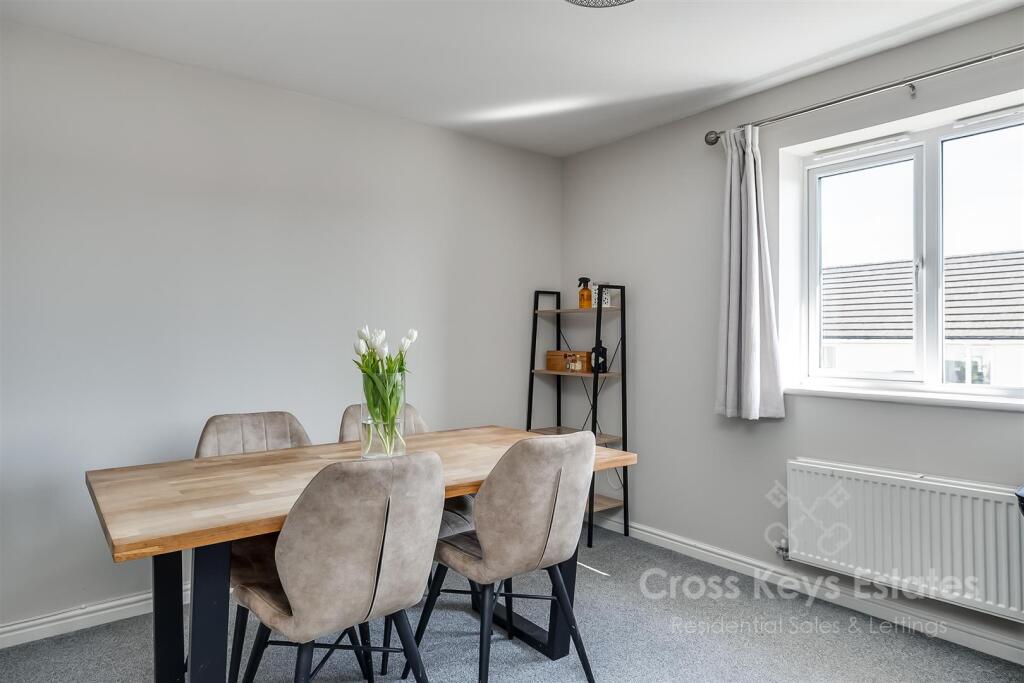 Sitting Room/Kitchen