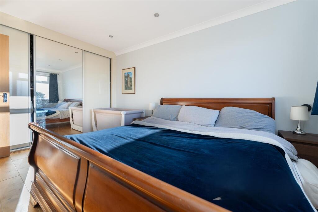 45 Arabia Close_0011.jpg