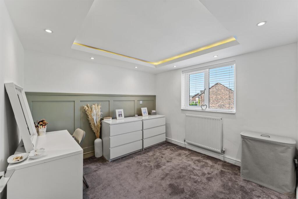 Bedroom Two/Walk In Wardrobe