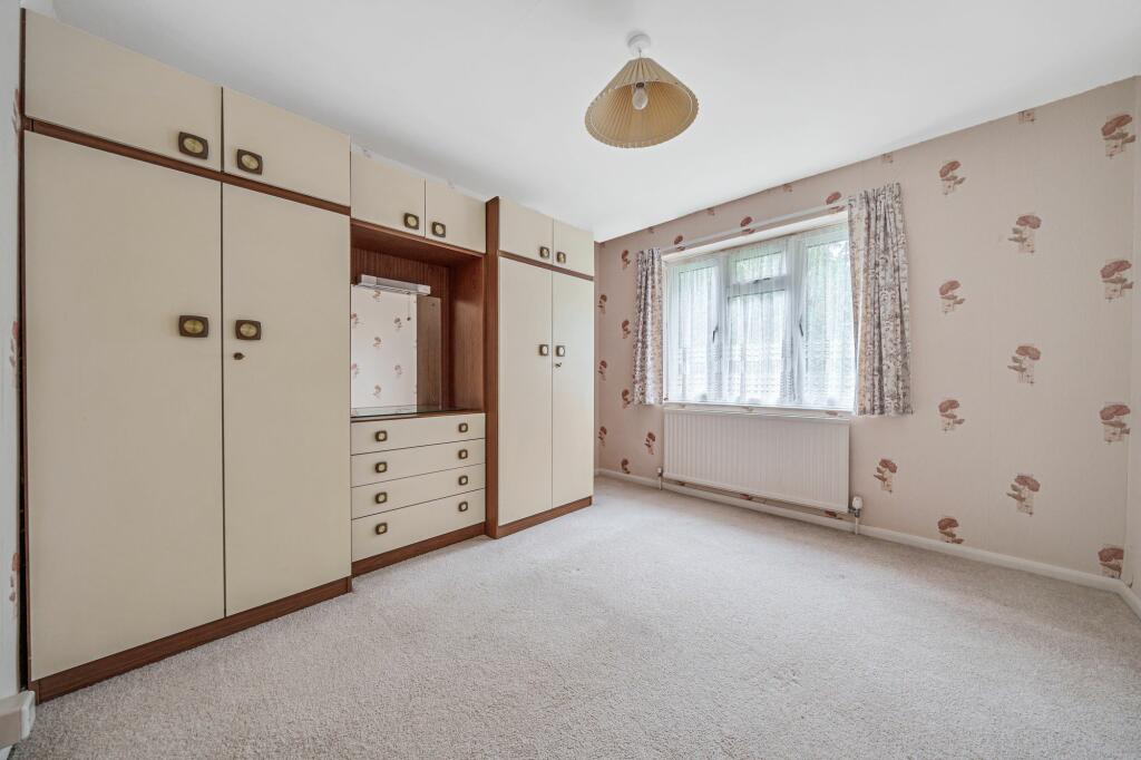 Bedroom Two (2)