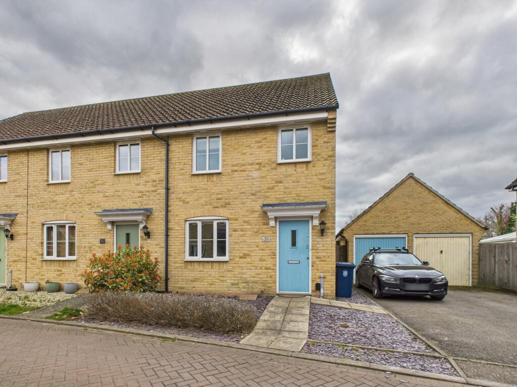 CAM02519G0-PR0234-STILL002