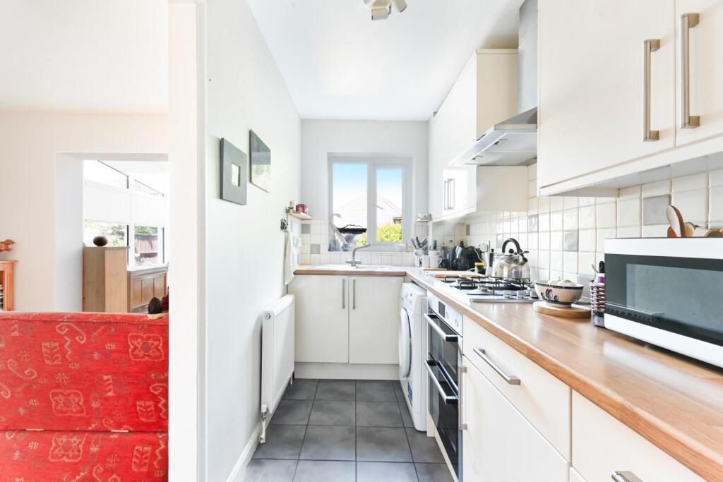 WOLSEY CLOSE (6).jpg