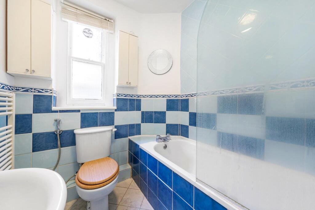 Bathroom.JPG
