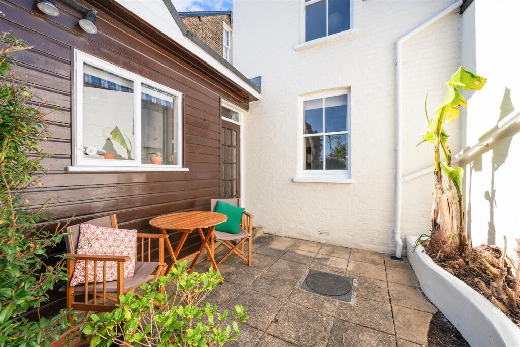 VICTORIA PLACE (14).jpg