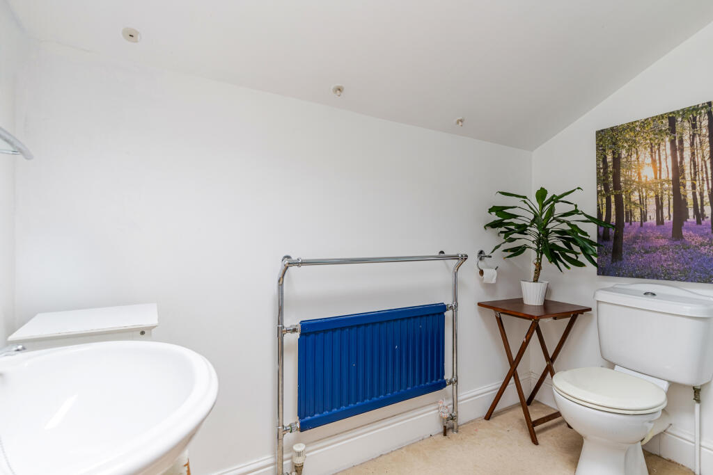 A22 - Bay Tree Cottage, West Charleton - 251029