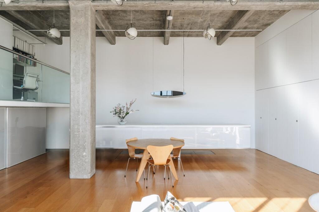 267404 - a0O0X00000QXLiuUAH_N19.JPG