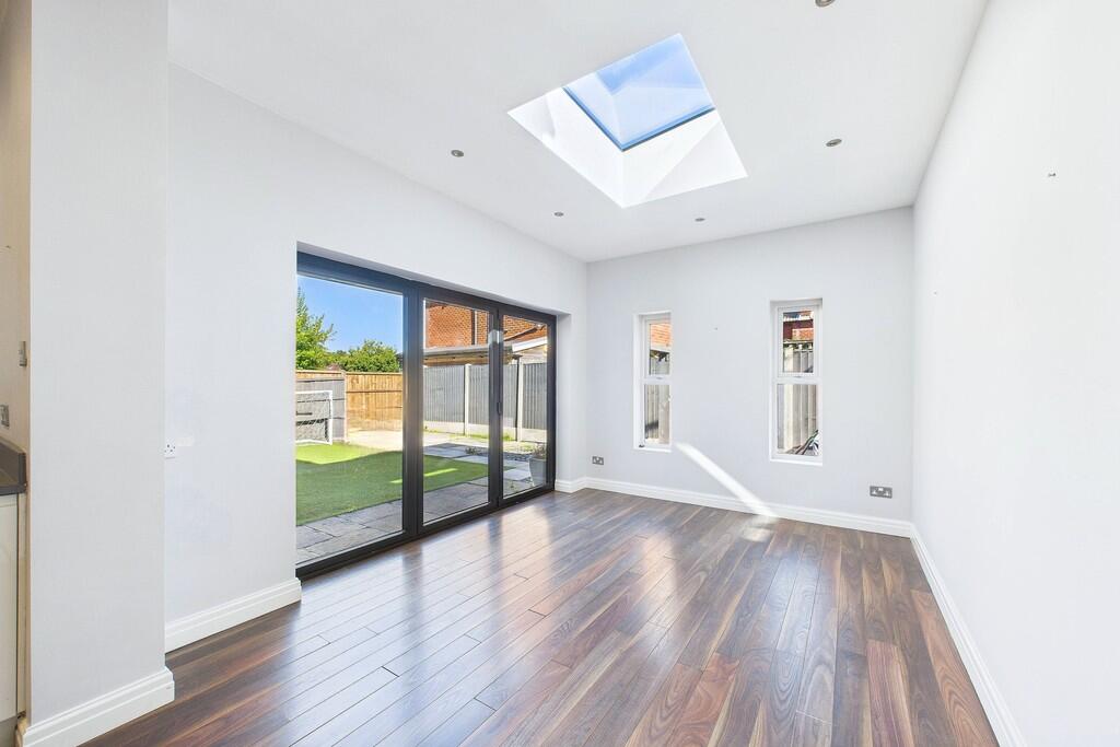 Open Plan Family ...