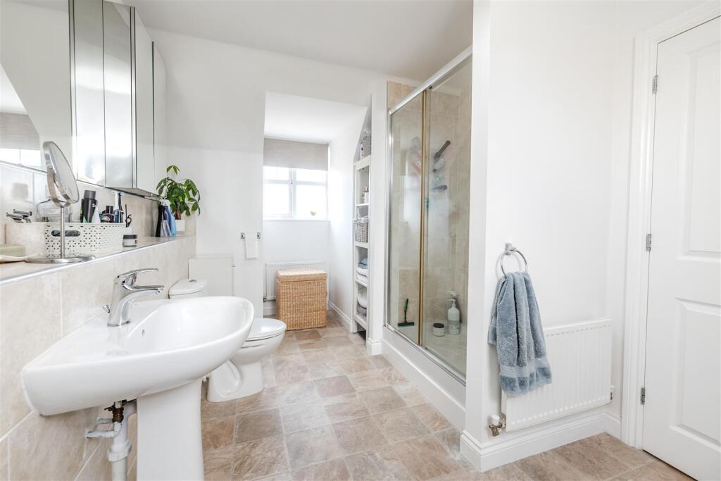 11CawfieldsClose-HadrianVillage-Wallsend-NE280BJ-2